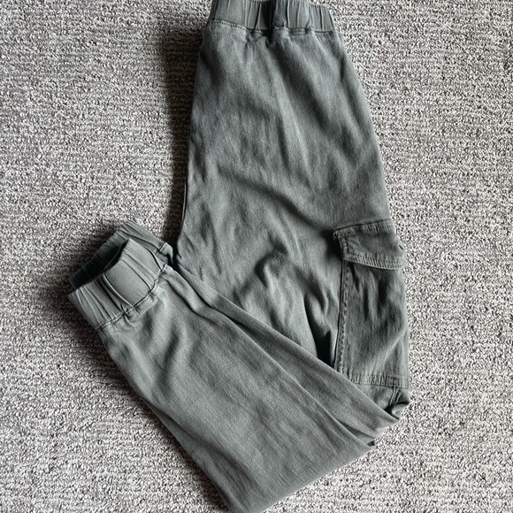 Army Green Cargo Joggers - Picture 2 of 2